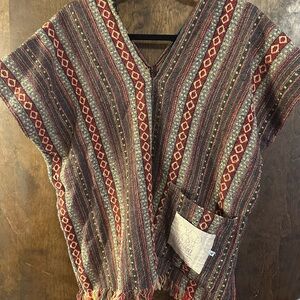 ELEPHANT JUNGLE SANCTUARY Ethnic Style Poncho